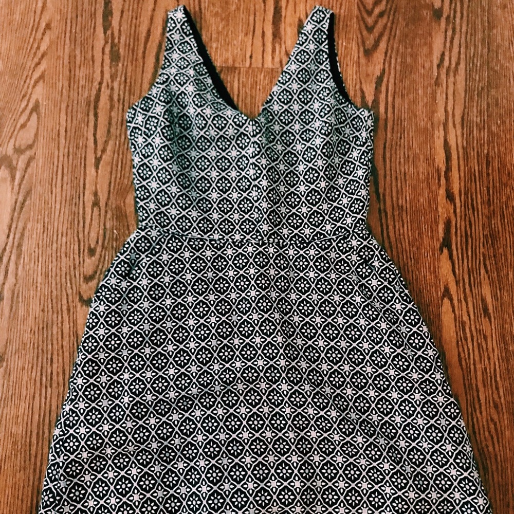 Gap Black and White Skater Dress 0P